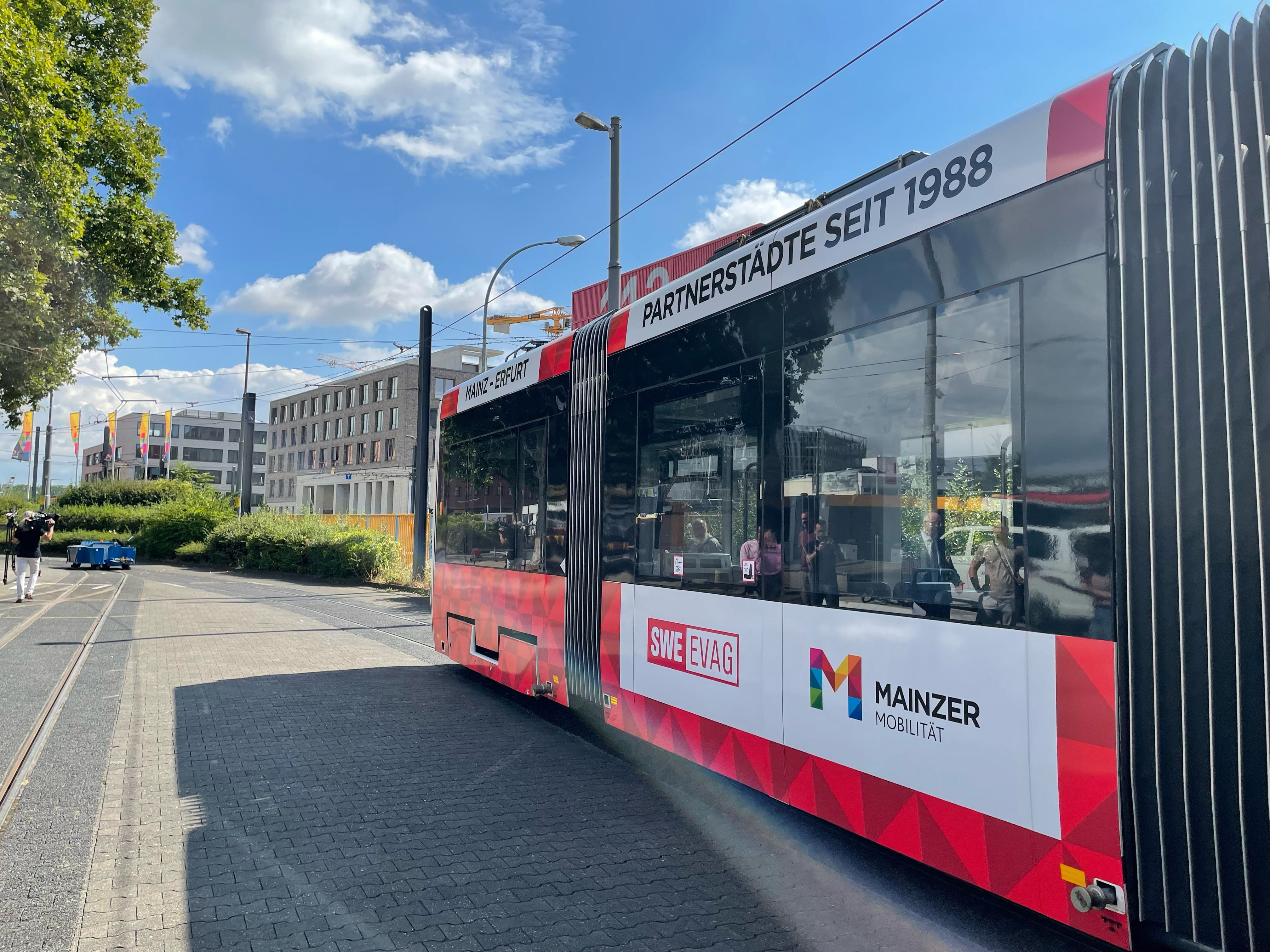 Partnerstadtbahn Tramlink aus Erfurt