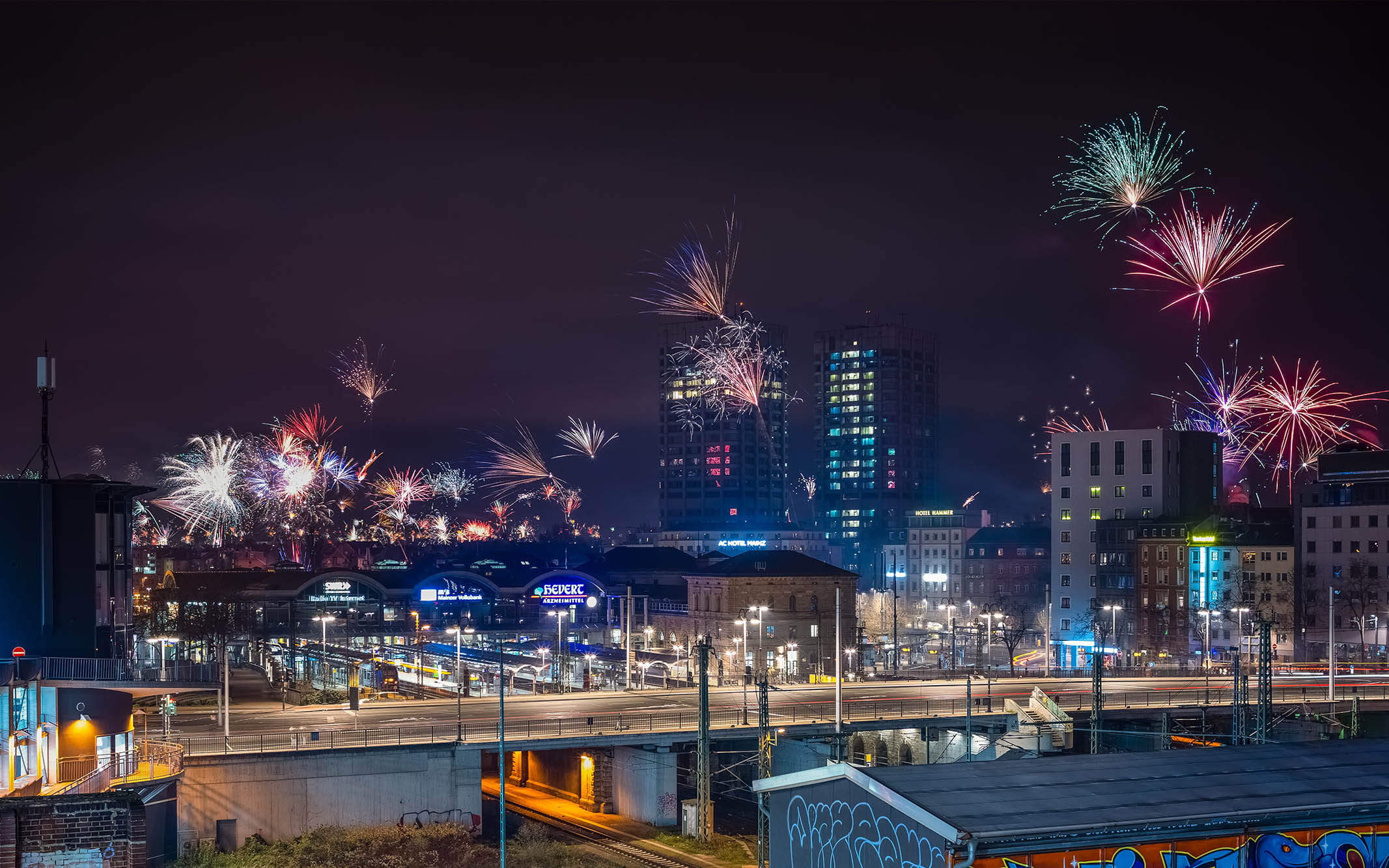Feuerwerk über Mainz