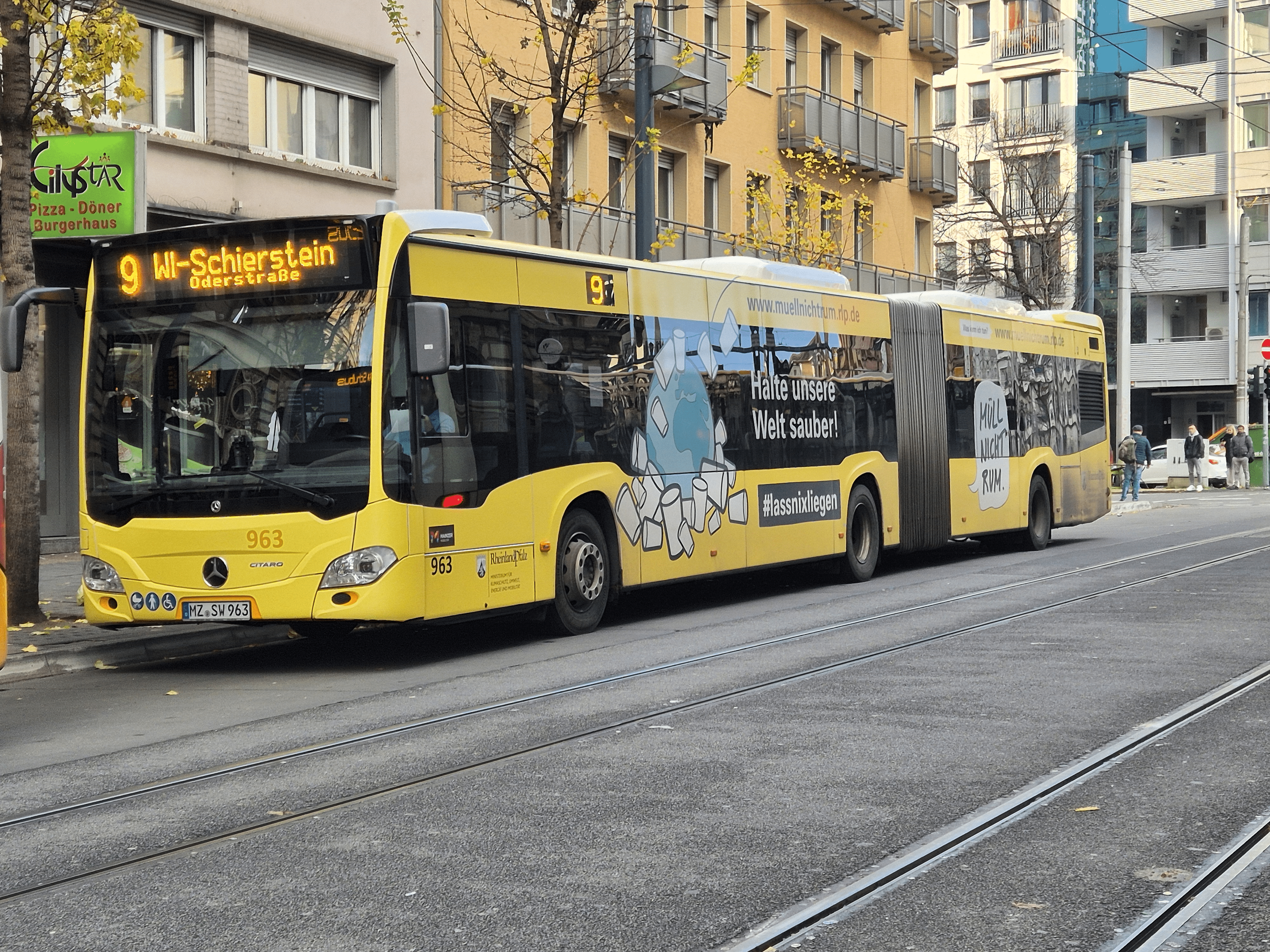 Foto eines Mercedes Benz Citaro Busses - Baujahr 2021